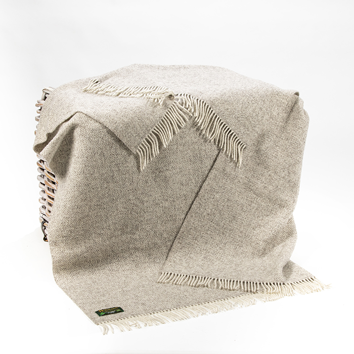 Wool Blanket in Light Grey