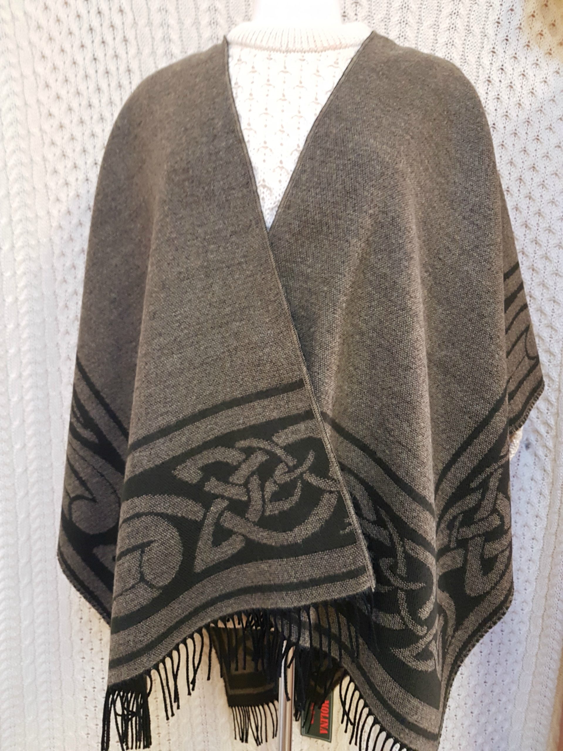 Reversible Celtic Shawl in Grey