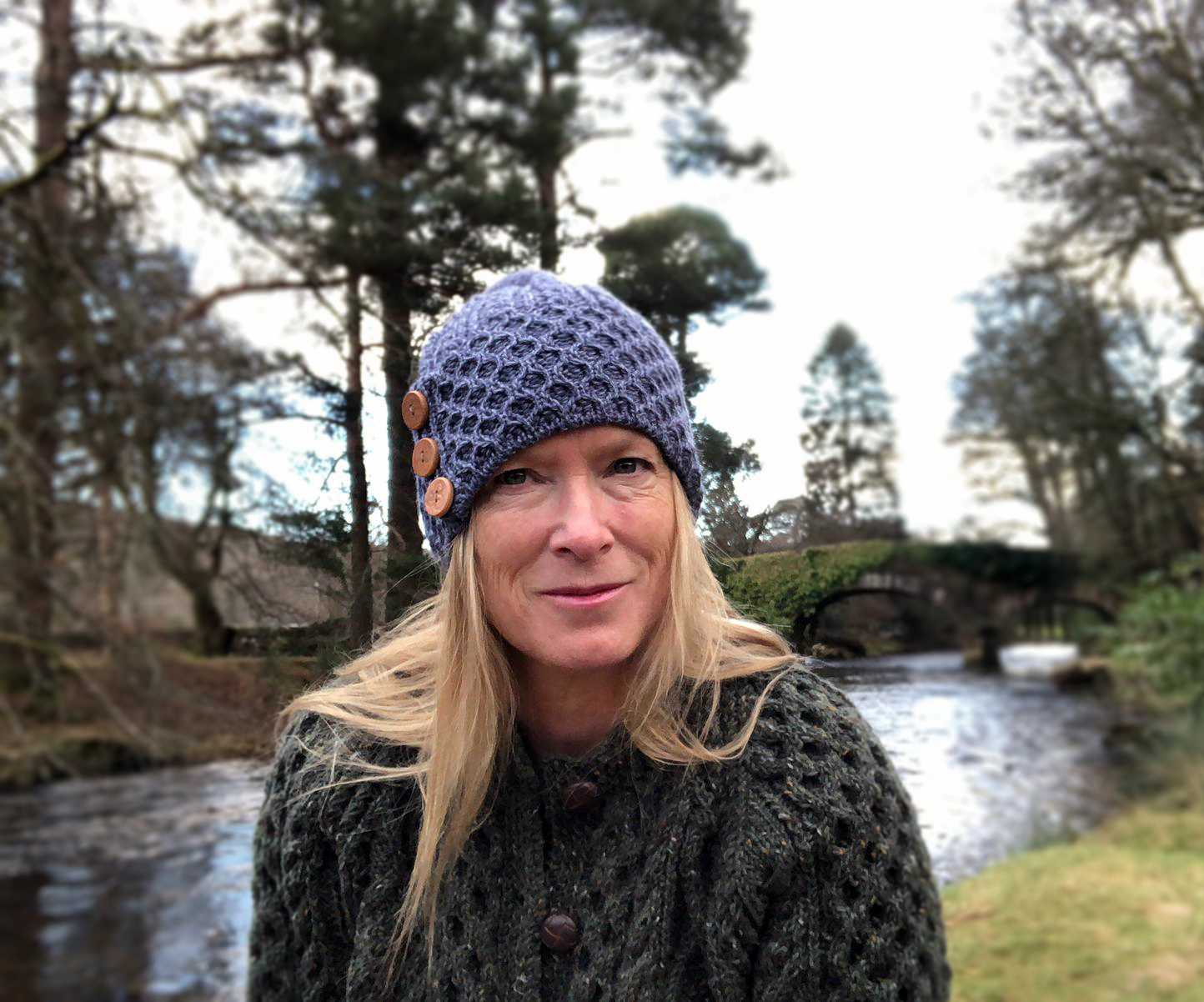 Merino Beanie with Bobble in Blue